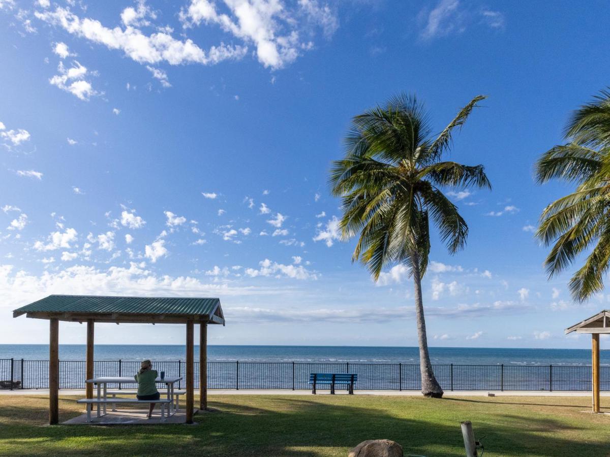 Nrma Bowen Beachfront Holiday Park Exteriör bild