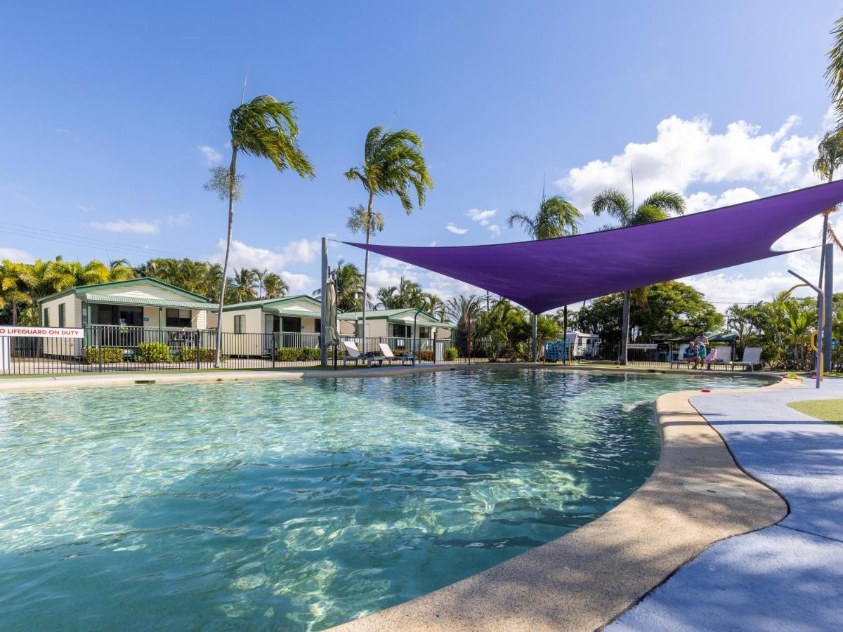 Nrma Bowen Beachfront Holiday Park Exteriör bild