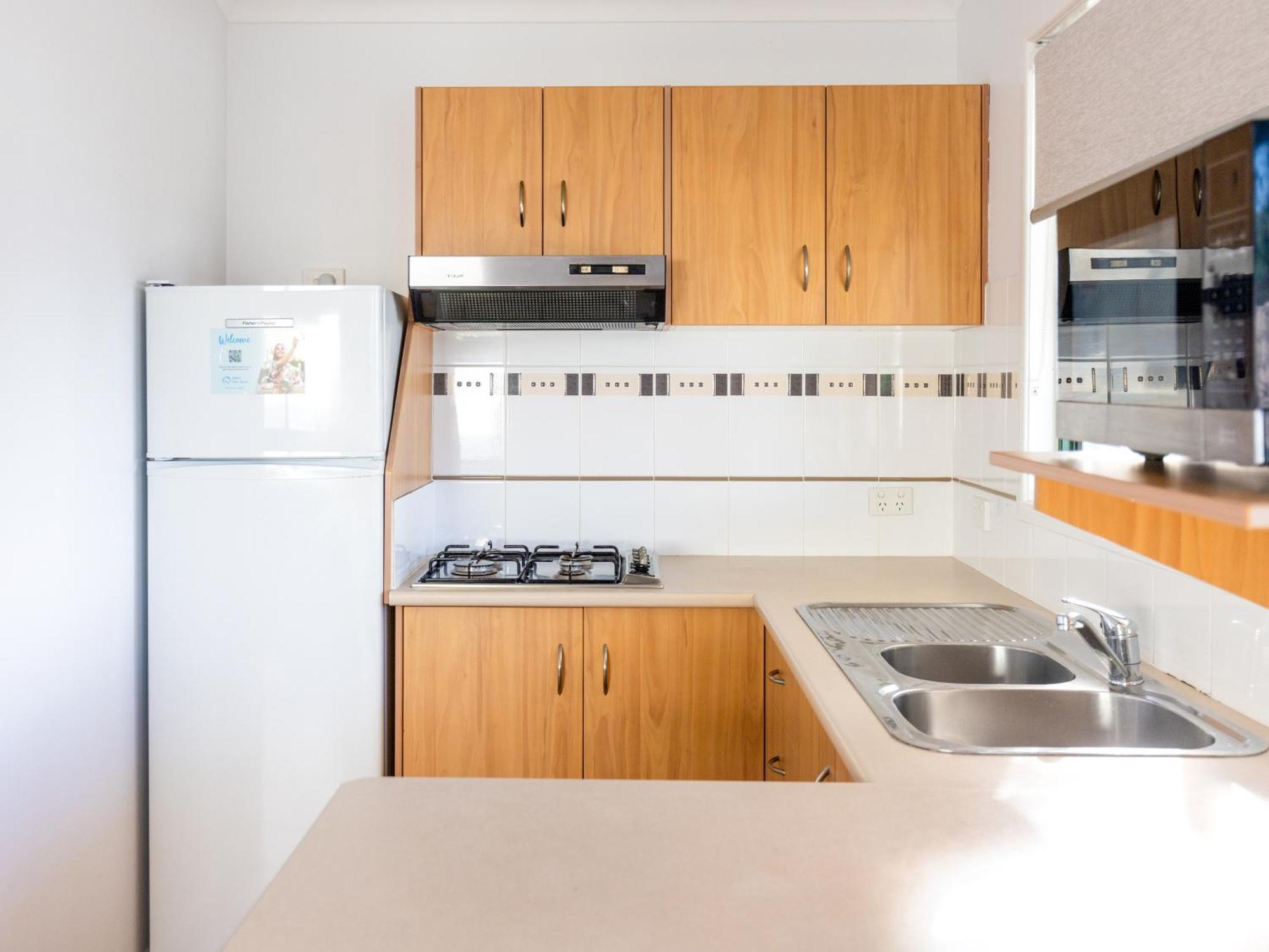 Nrma Bowen Beachfront Holiday Park Rum bild