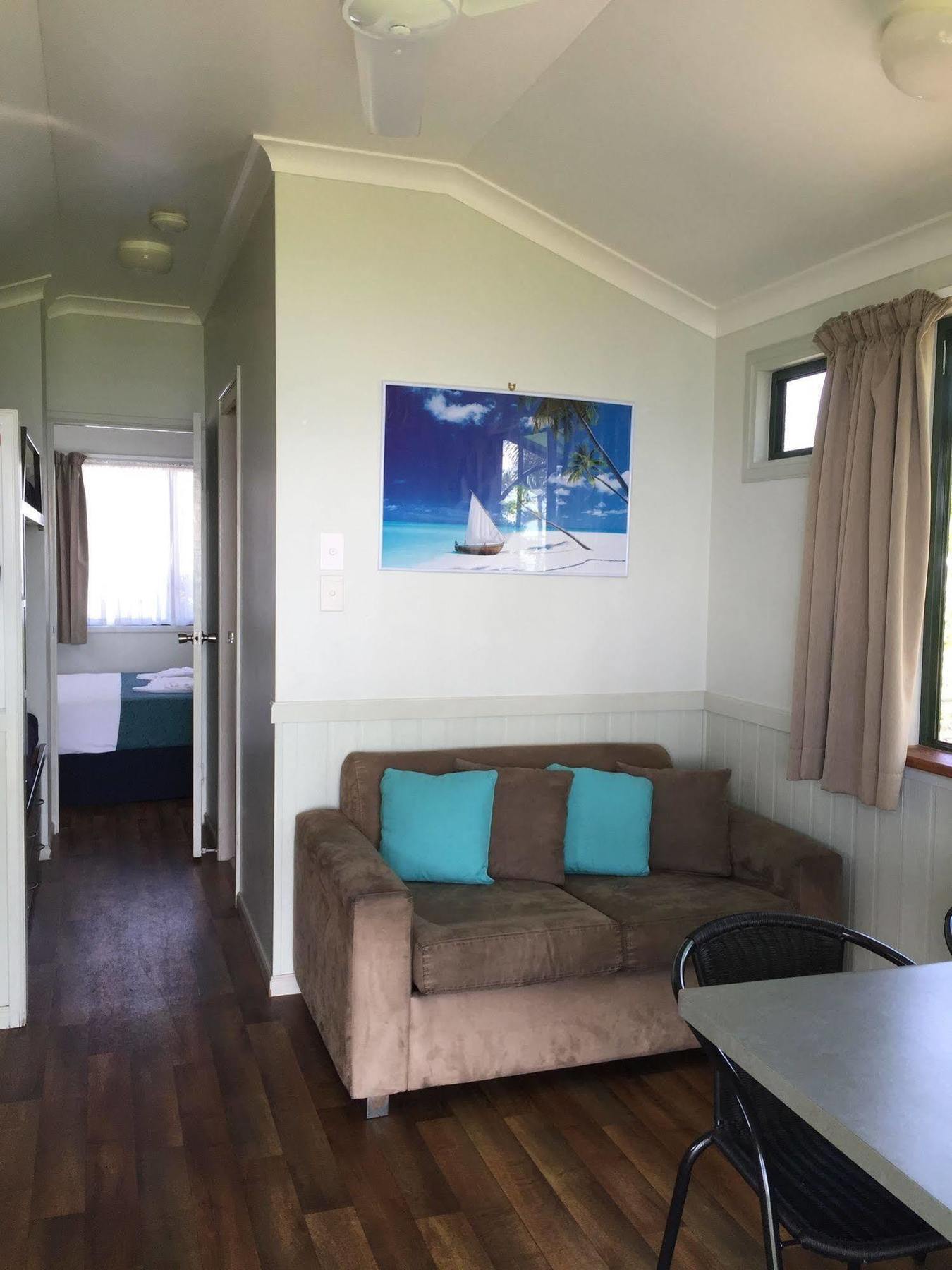 Nrma Bowen Beachfront Holiday Park Exteriör bild