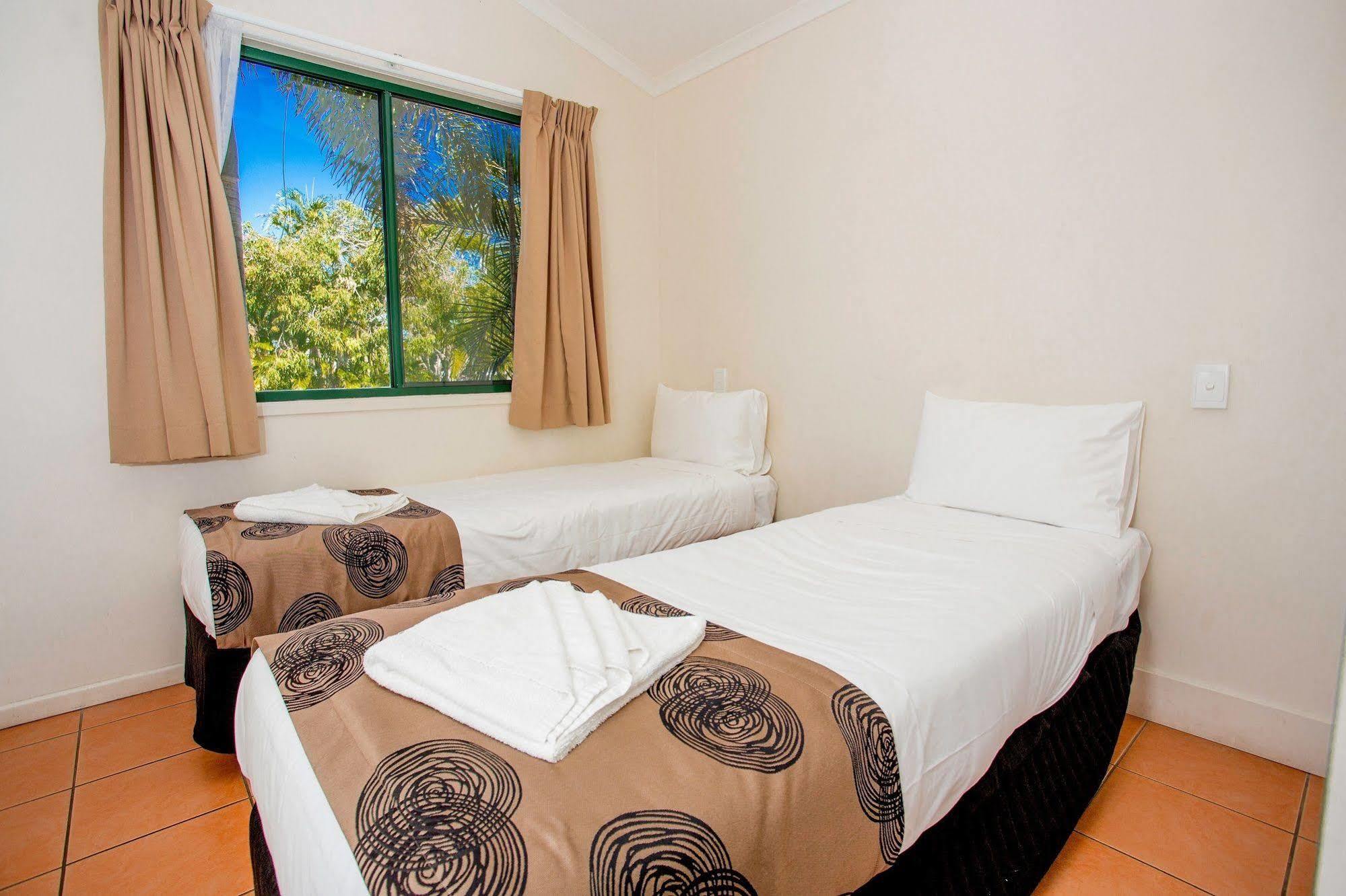 Nrma Bowen Beachfront Holiday Park Exteriör bild